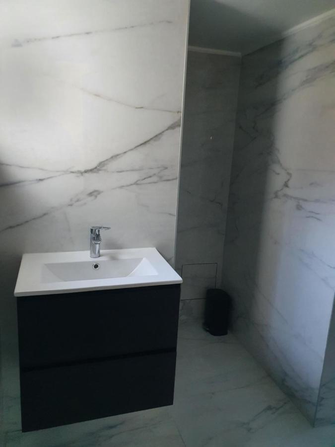 B96 Suites Βρυξέλλες Εξωτερικό φωτογραφία